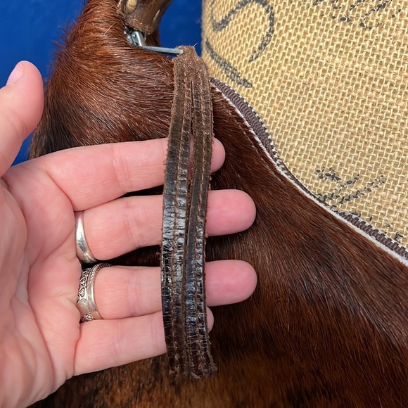 MAYA MOON OREGON DESIGN FUR & LEATHER CRESENT  HANDBAG - Picture 3 of 17